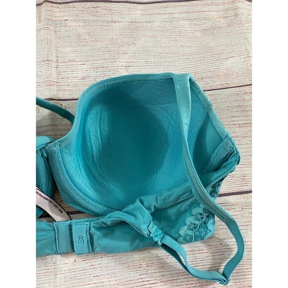 Lightly Padded Bra - Picture 7 of 10